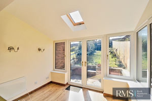 Photo 6- click for photo gallery